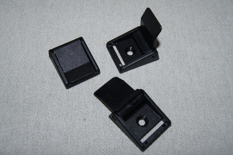 Läppälukko muovi musta 40mm