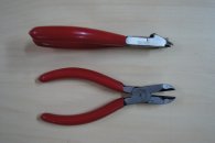 Vinosivuleikkuri punainen pieni 786